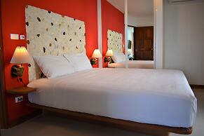 Mountain Sea View Luxury Apartments