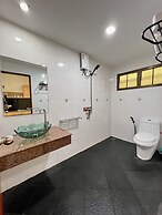 Mountain Sea View Luxury Apartments