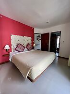 Mountain Sea View Luxury Apartments