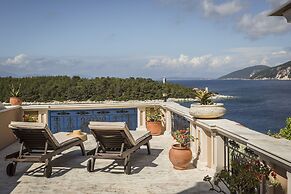 Faros Residence - Adults Only