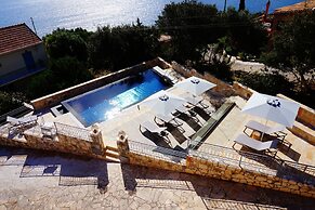 Faros Residence - Adults Only