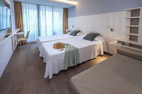 Hotel GHT Sa Riera