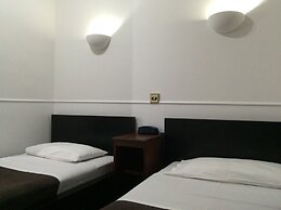 London Continental Hotel