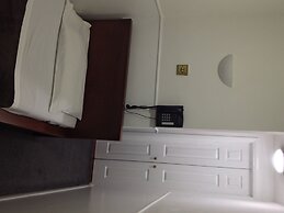 London Continental Hotel