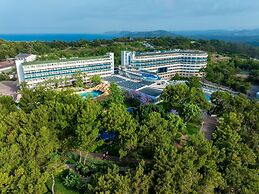A Good Life Utopia Family Resort