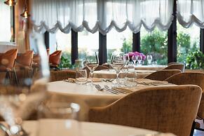 Savoy Beach Hotel & Thermal Spa