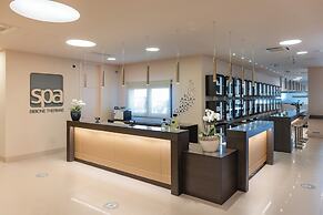 Savoy Beach Hotel & Thermal Spa