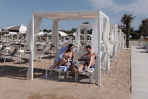 Savoy Beach Hotel & Thermal Spa