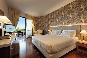 Savoy Beach Hotel & Thermal Spa