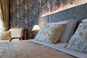 Savoy Beach Hotel & Thermal Spa