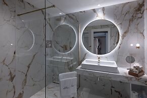 Savoy Beach Hotel & Thermal Spa