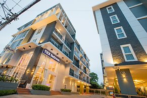 The Bedroom Ladprao 101