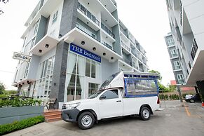 The Bedroom Ladprao 101