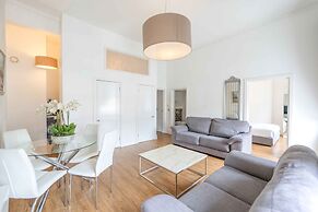 Edinburgh Castle Apartments and Suites