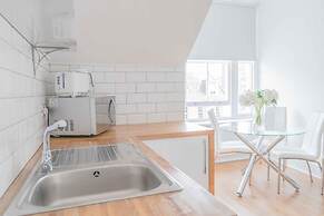 Edinburgh Castle Apartments and Suites