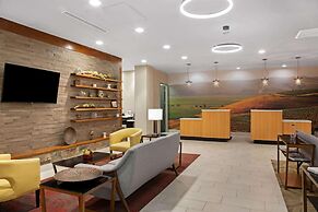 La Quinta Inn & Suites by Wyndham Morgan Hill-San Jose South