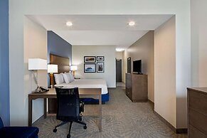 La Quinta Inn & Suites by Wyndham Morgan Hill-San Jose South