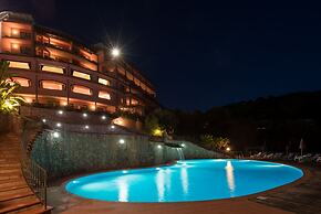 Pietre Rosse Residence Club Palinuro