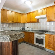 Apartamentos Puerto Colon Club