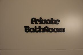 Bunk Guest House - Hostel