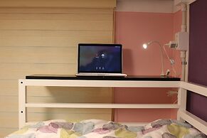 Bunk Guest House - Hostel