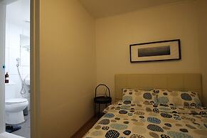 Bunk Guest House - Hostel