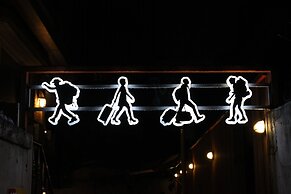 Bunk Guest House - Hostel