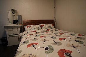 Bunk Guest House - Hostel