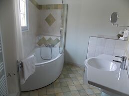 Au Relais Provencal