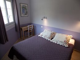 Au Relais Provencal