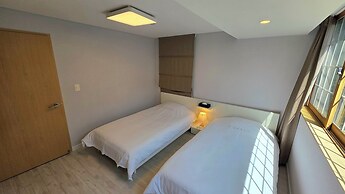 Dyne Resort