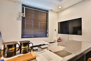 Jongno Makers X Pretty Hotel