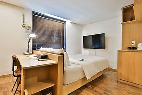 Jongno Makers X Pretty Hotel