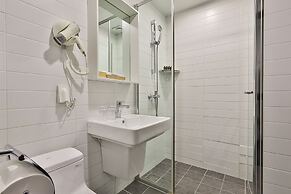 Jongno Makers X Pretty Hotel