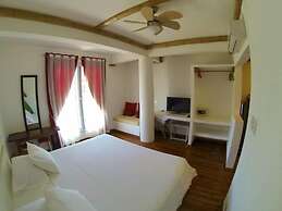 Lanterna Hotel Boracay