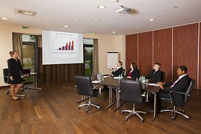 Residhome Suites Paris Sénart