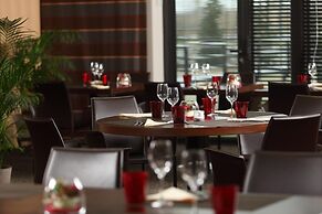 Residhome Suites Paris Sénart