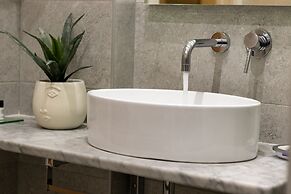 Cinque Terre Gateway