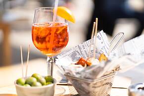 Cinque Terre Gateway