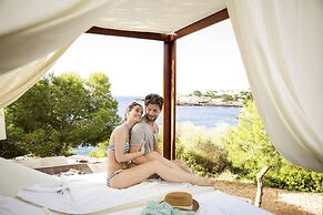 ROBINSON CALA SERENA