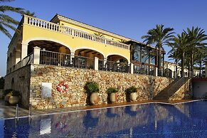 ROBINSON CALA SERENA