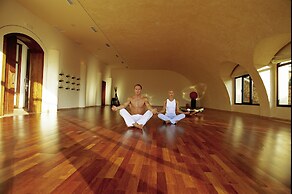 ROBINSON CALA SERENA