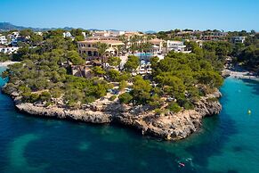 ROBINSON CALA SERENA