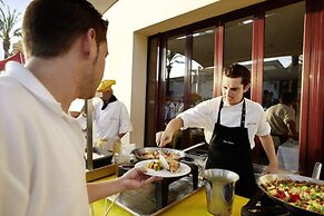 ROBINSON CALA SERENA