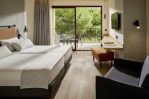 ROBINSON CALA SERENA