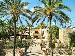 ROBINSON CALA SERENA