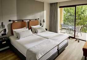 ROBINSON CALA SERENA