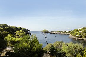 ROBINSON CALA SERENA