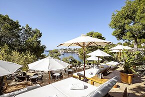 ROBINSON CALA SERENA