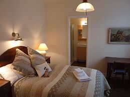 Le Logis Bed and Breakfast